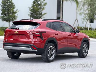 2026 Chevrolet Trax LT - zdjęcie 3 z 26 - miniatura
