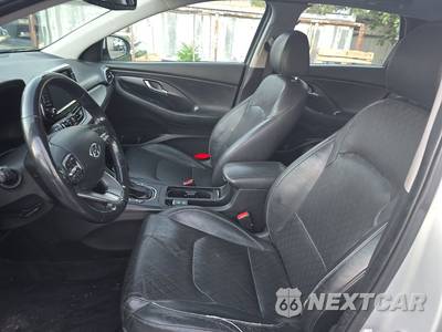 2018 Hyundai Elantra GT Hatchback - zdjęcie 9 z 32 - miniatura