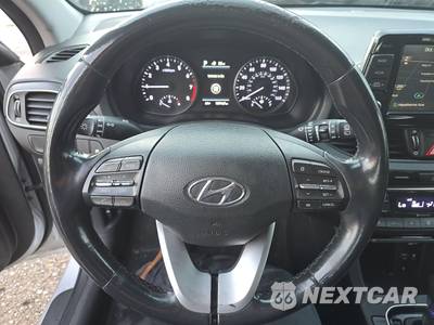 2018 Hyundai Elantra GT Hatchback - zdjęcie 12 z 32 - miniatura