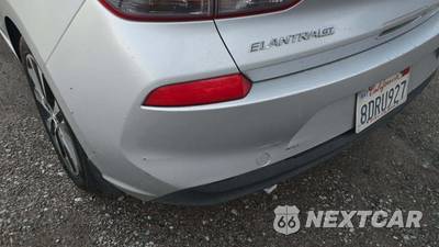 2018 Hyundai Elantra GT Hatchback - zdjęcie 26 z 32 - miniatura