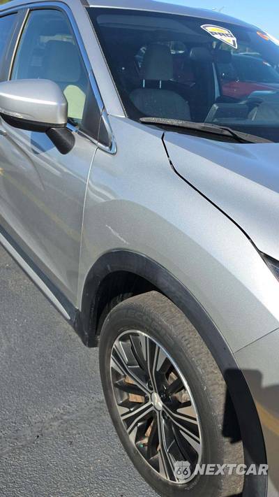 2018 Mitsubishi Eclipse Cross SE - zdjęcie 28 z 31 - miniatura