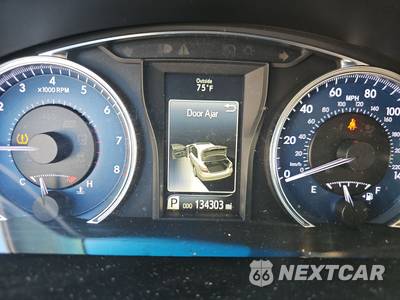 2016 Toyota Camry LE - zdjęcie 12 z 39 - miniatura