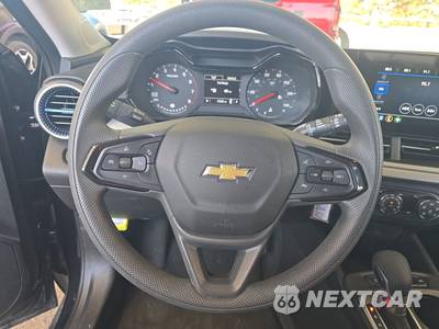 2026 Chevrolet Trax LS - zdjęcie 10 z 20 - miniatura