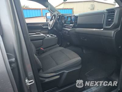 2025 Chevrolet Silverado 2500HD LT Crew Cab Medium Bed 1LT - zdjęcie 8 z 20 - miniatura