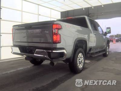2025 Chevrolet Silverado 2500HD LT Crew Cab Medium Bed 1LT - zdjęcie 4 z 20 - miniatura