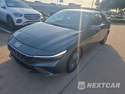 2026 Hyundai Elantra Hybrid Blue - zdjęcie 1 z 22 - miniatura