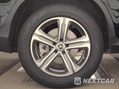 2019 Mercedes-Benz GLC 300 - zdjęcie 11 z 32 - miniatura