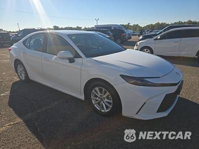 2025 Toyota Camry LE - zdjęcie 3 z 24 - miniatura