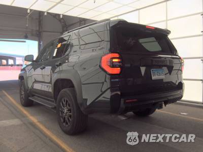 2025 Toyota 4Runner SR5 - zdjęcie 6 z 33 - miniatura