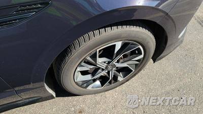 2025 Hyundai Sonata SEL - zdjęcie 20 z 31 - miniatura