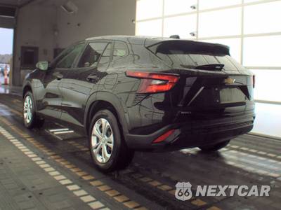 2025 Chevrolet Trax LS - zdjęcie 6 z 22 - miniatura