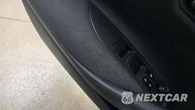 2026 Toyota Corolla LE Sedan - zdjęcie 29 z 34 - miniatura