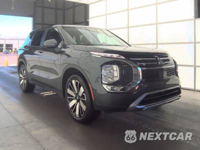 2025 Mitsubishi Outlander Trail Edition - zdjęcie 3 z 34 - miniatura