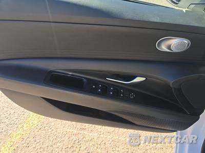 2026 Hyundai Elantra Hybrid Blue - zdjęcie 9 z 19 - miniatura