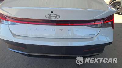 2026 Hyundai Elantra Hybrid Blue - zdjęcie 19 z 19 - miniatura