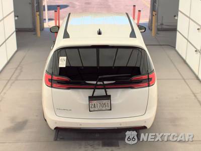 2023 Chrysler Pacifica Touring L 121.6" WB - zdjęcie 5 z 28 - miniatura