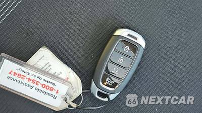 2025 Hyundai Venue SEL - zdjęcie 18 z 22 - miniatura