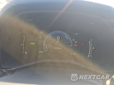 2025 Toyota Camry LE - zdjęcie 12 z 26 - miniatura
