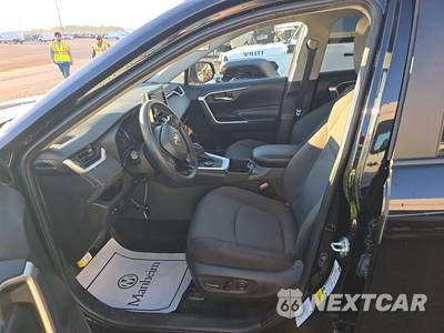 2025 Toyota RAV4 Hybrid XLE - zdjęcie 7 z 26 - miniatura