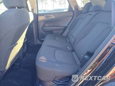2026 Kia Sportage Hybrid LX - zdjęcie 13 z 19 - miniatura