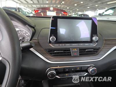 2025 Nissan Altima SV - zdjęcie 11 z 28 - miniatura