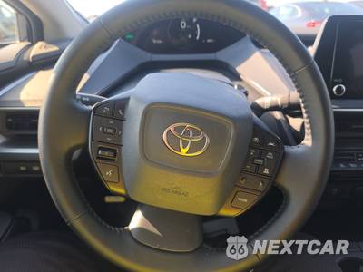 2026 Toyota Prius LE - zdjęcie 10 z 21 - miniatura