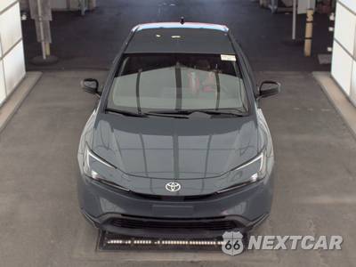 2026 Toyota Prius LE - zdjęcie 2 z 21 - miniatura