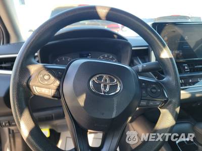 2025 Toyota Corolla LE Sedan - zdjęcie 10 z 31 - miniatura