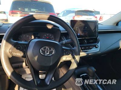 2025 Toyota Corolla LE Sedan - zdjęcie 11 z 31 - miniatura