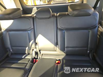 2025 Ford Expedition MAX Platinum - zdjęcie 14 z 31 - miniatura