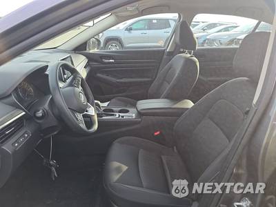 2025 Nissan Altima SV - zdjęcie 7 z 21 - miniatura