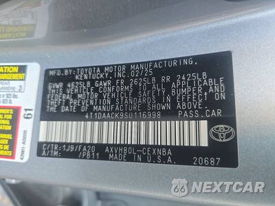 2025 Toyota Camry LE - zdjęcie 14 z 29 - miniatura