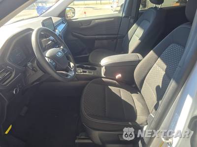 2025 Ford Escape Active - zdjęcie 7 z 19 - miniatura