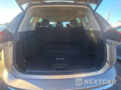2026 Nissan Rogue Platinum - zdjęcie 16 z 18 - miniatura