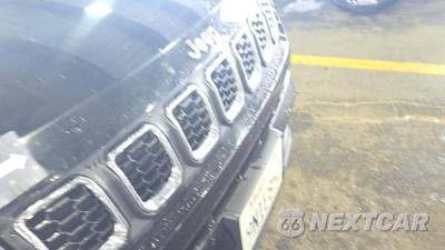 2025 Jeep Compass Latitude - zdjęcie 22 z 29 - miniatura