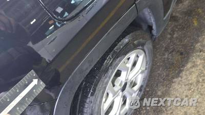 2025 Jeep Compass Latitude - zdjęcie 28 z 29 - miniatura