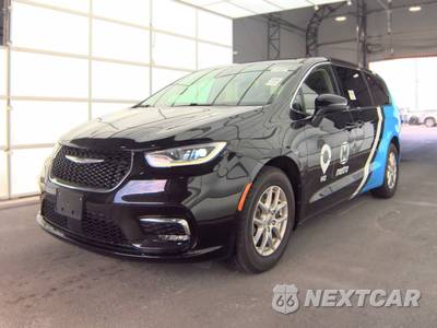2023 Chrysler Pacifica Touring L 121.6" WB