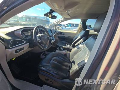 2022 Chrysler Pacifica Touring L 121.6" WB - zdjęcie 7 z 26 - miniatura