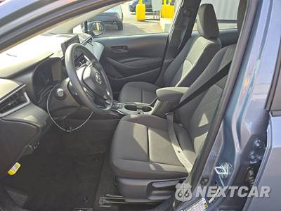 2026 Toyota Corolla LE Sedan - zdjęcie 7 z 27 - miniatura