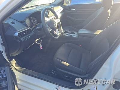 2025 Nissan Altima SV - zdjęcie 7 z 19 - miniatura