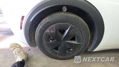2026 Toyota Prius LE - zdjęcie 27 z 29 - miniatura