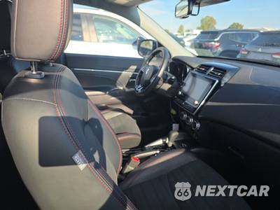 2025 Mitsubishi Outlander Sport 2.0 S - zdjęcie 8 z 33 - miniatura