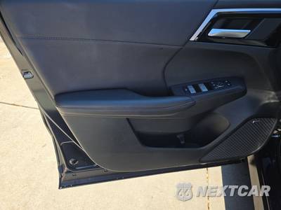 2025 Mitsubishi Outlander SE - zdjęcie 9 z 29 - miniatura