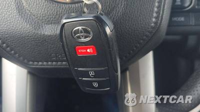 2025 Toyota 4Runner SR5 - zdjęcie 21 z 27 - miniatura