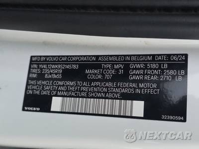 2025 Volvo V60 Cross Country B5 Plus - zdjęcie 14 z 41 - miniatura