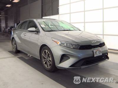 2023 Kia Forte LXS - zdjęcie 3 z 46 - miniatura
