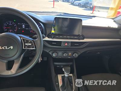 2023 Kia Forte LXS - zdjęcie 11 z 46 - miniatura