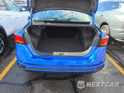 2025 Nissan Altima SV - zdjęcie 16 z 34 - miniatura