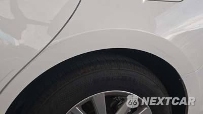2025 Toyota Camry LE - zdjęcie 35 z 36 - miniatura
