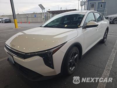 2025 Kia K4 LXS - zdjęcie 1 z 35 - miniatura